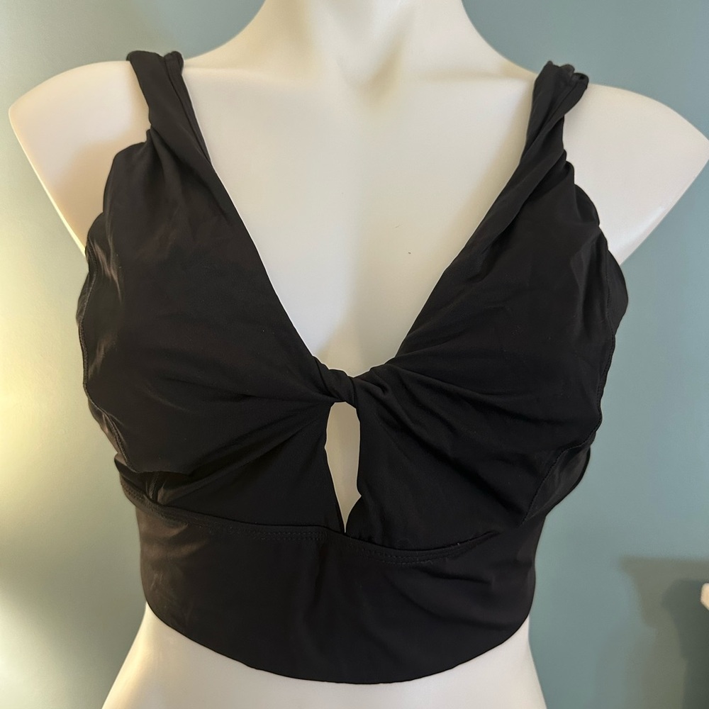 HALARA Elegant Black Apparel Large NEW